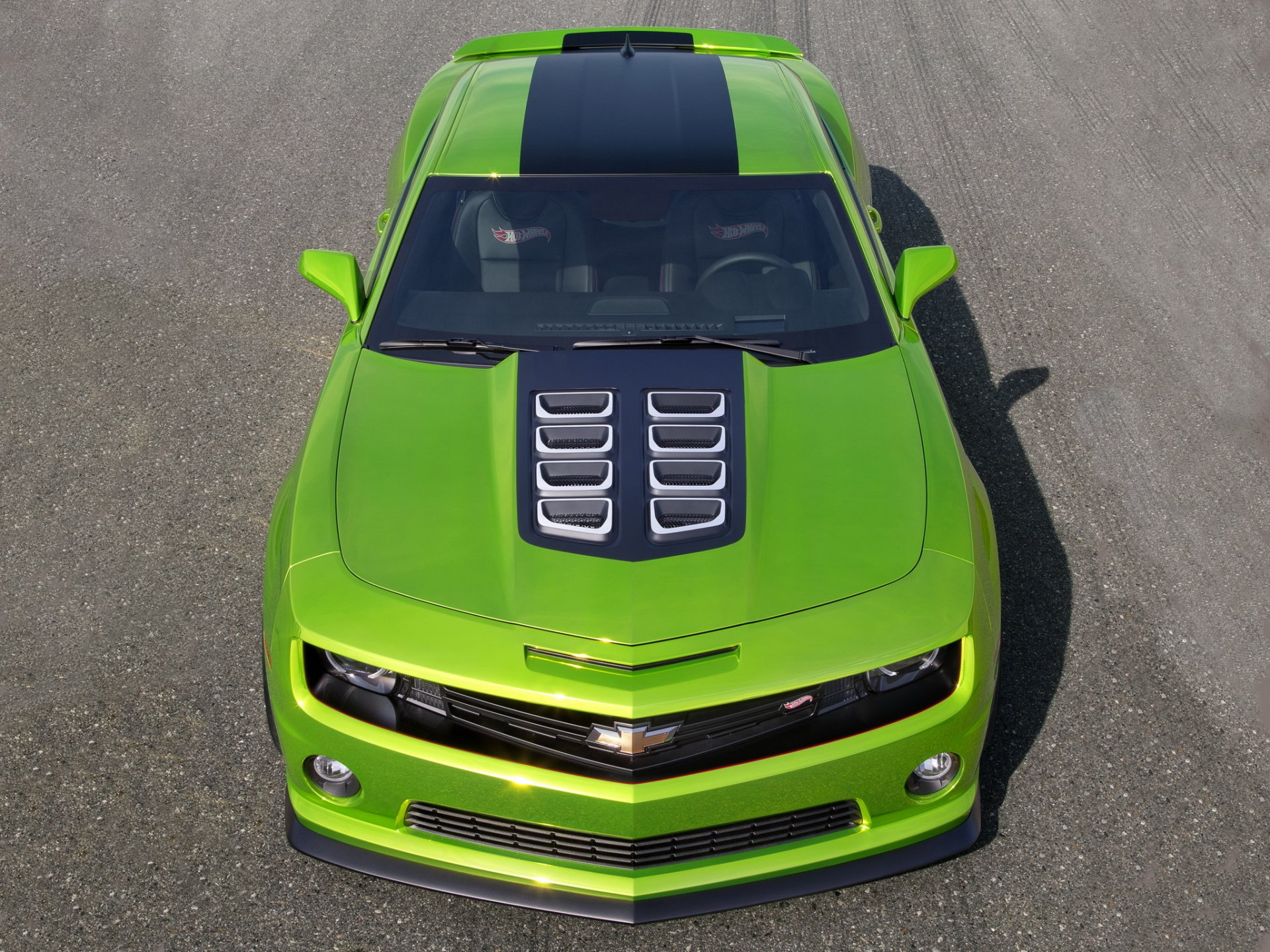 chevrolet camaro hot wheels concepto camaro frente verde