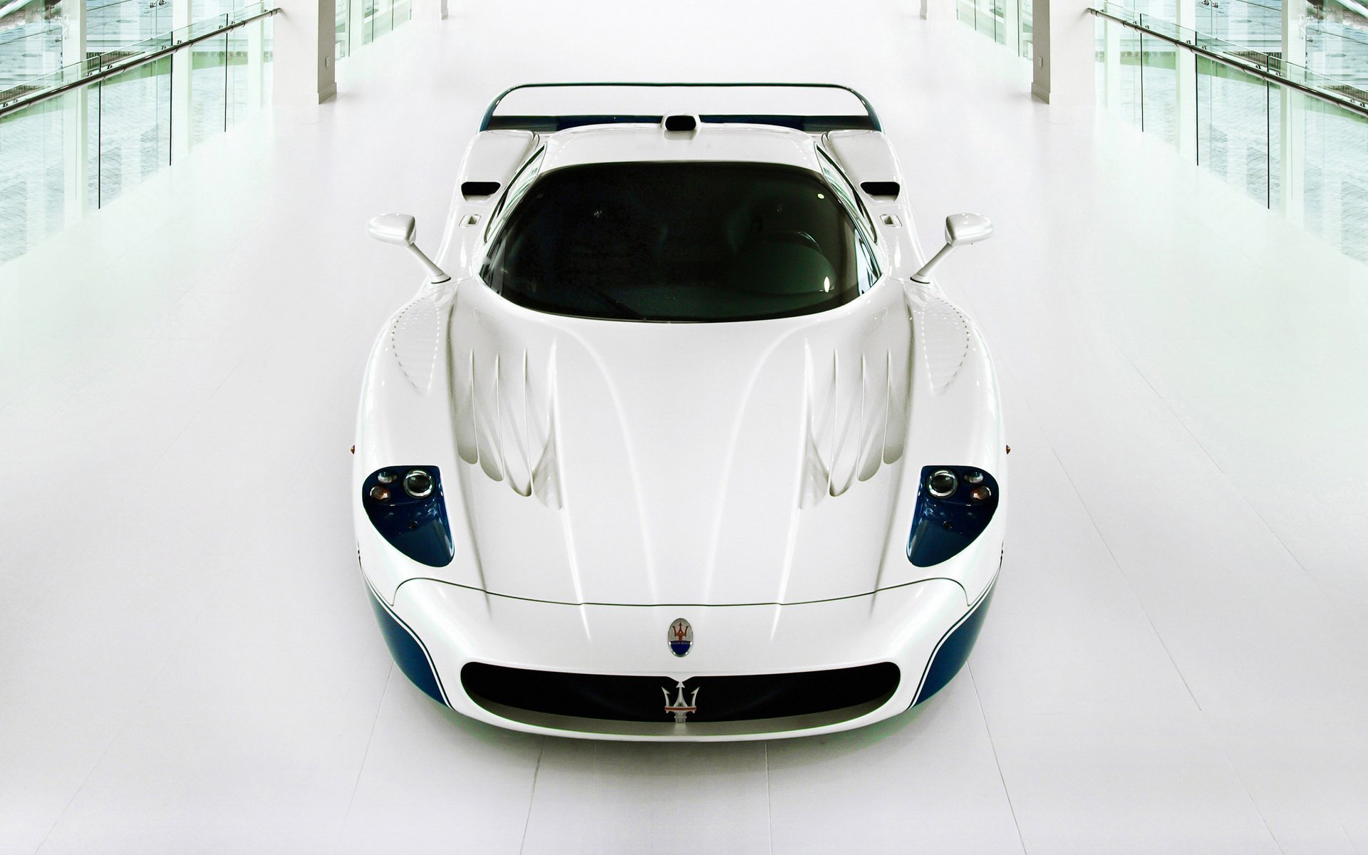 maserati mc12 supercar maserati bianco