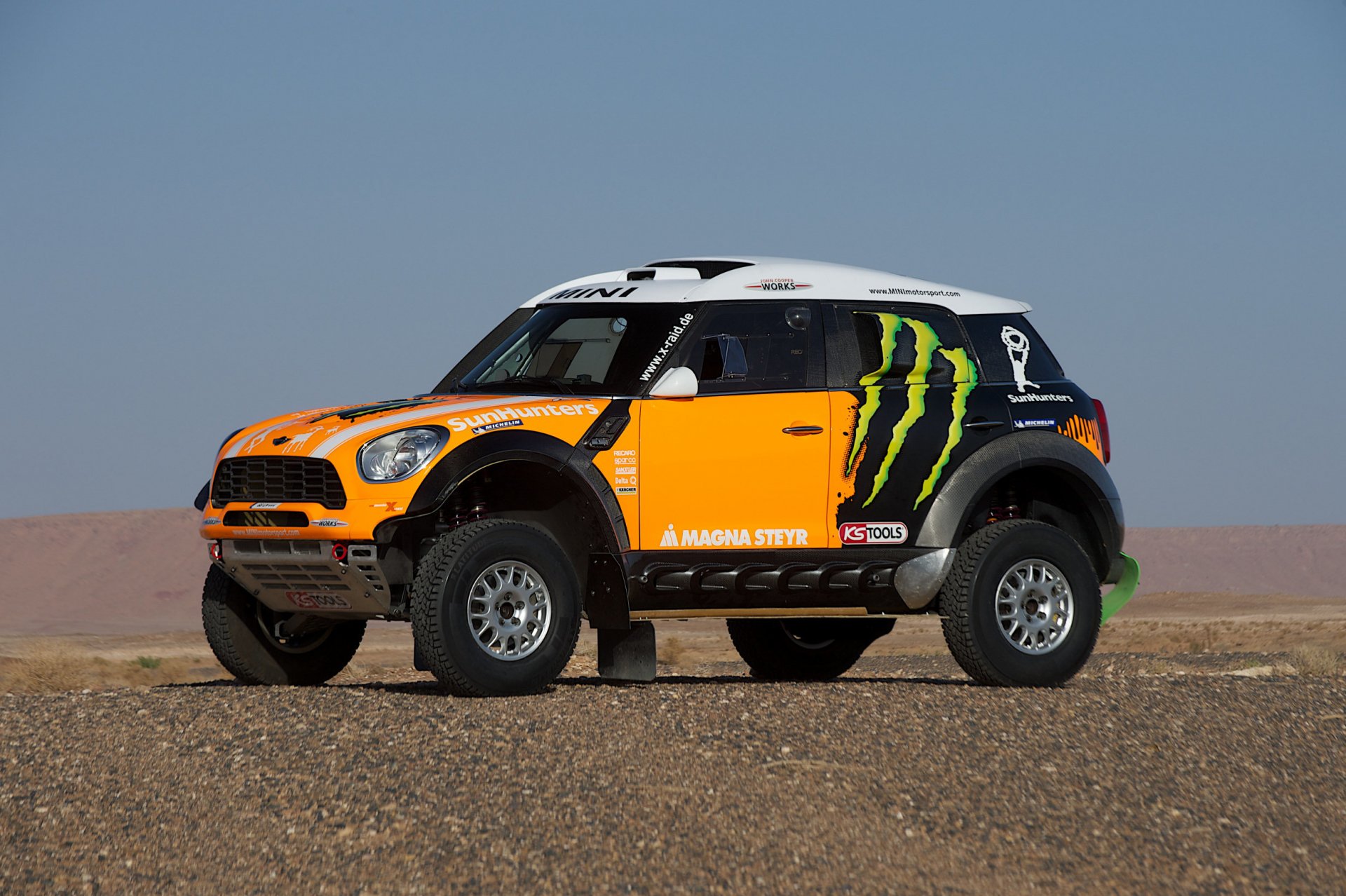 mini cooper mini mini cooper rallye dakar x-raid rallye gelb