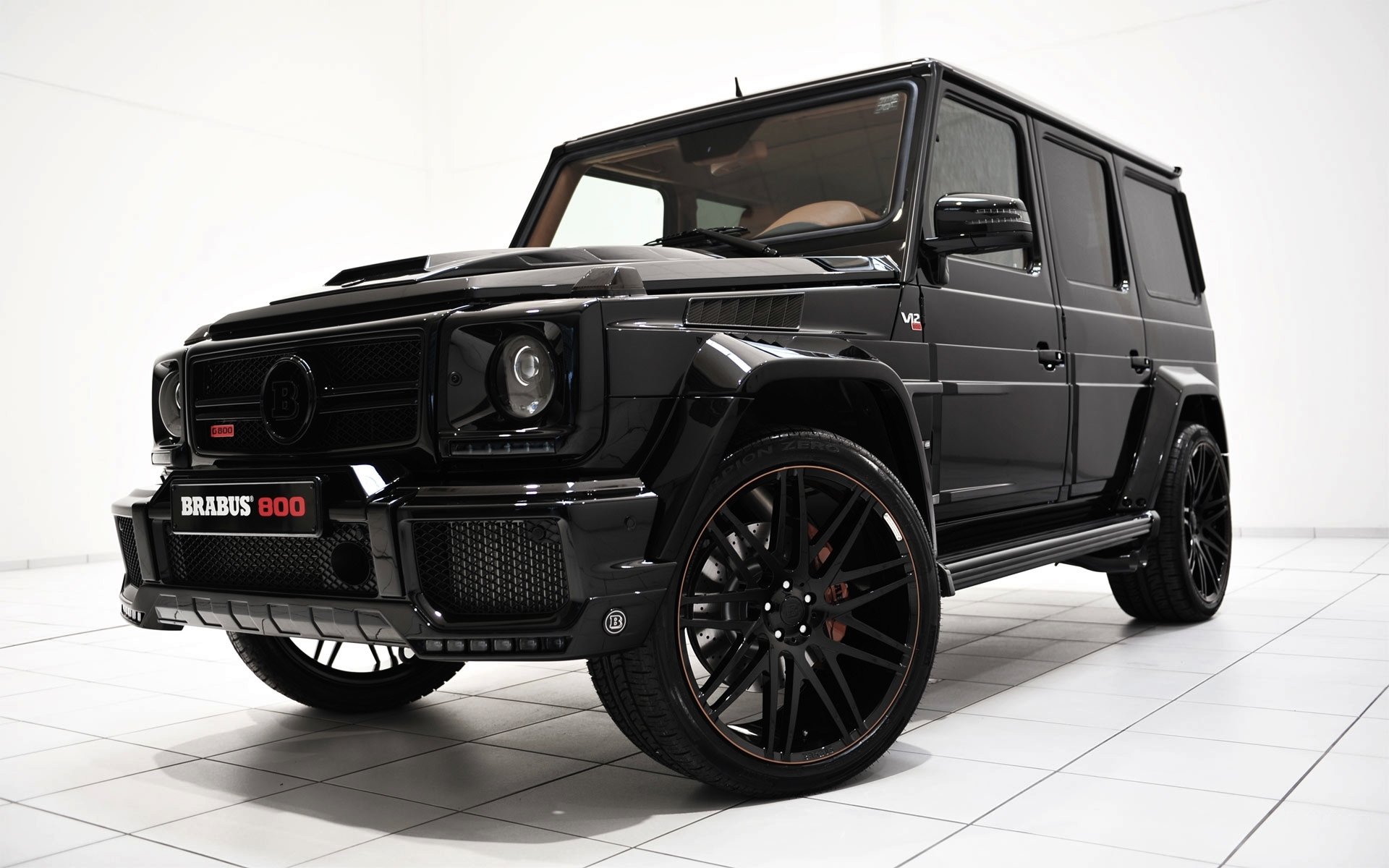 mercedes-benz w463 brabus black front wheel suv