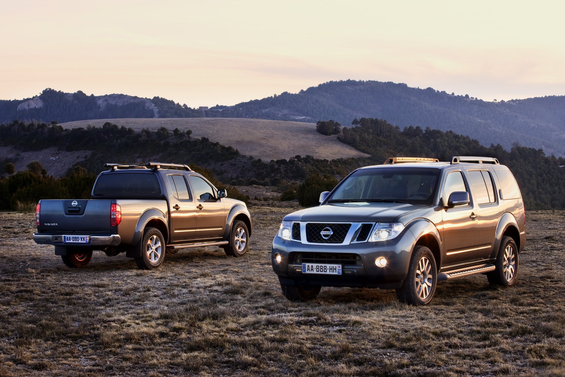 navara pathfinder colina auto 2010 amanecer coche nissan montañas