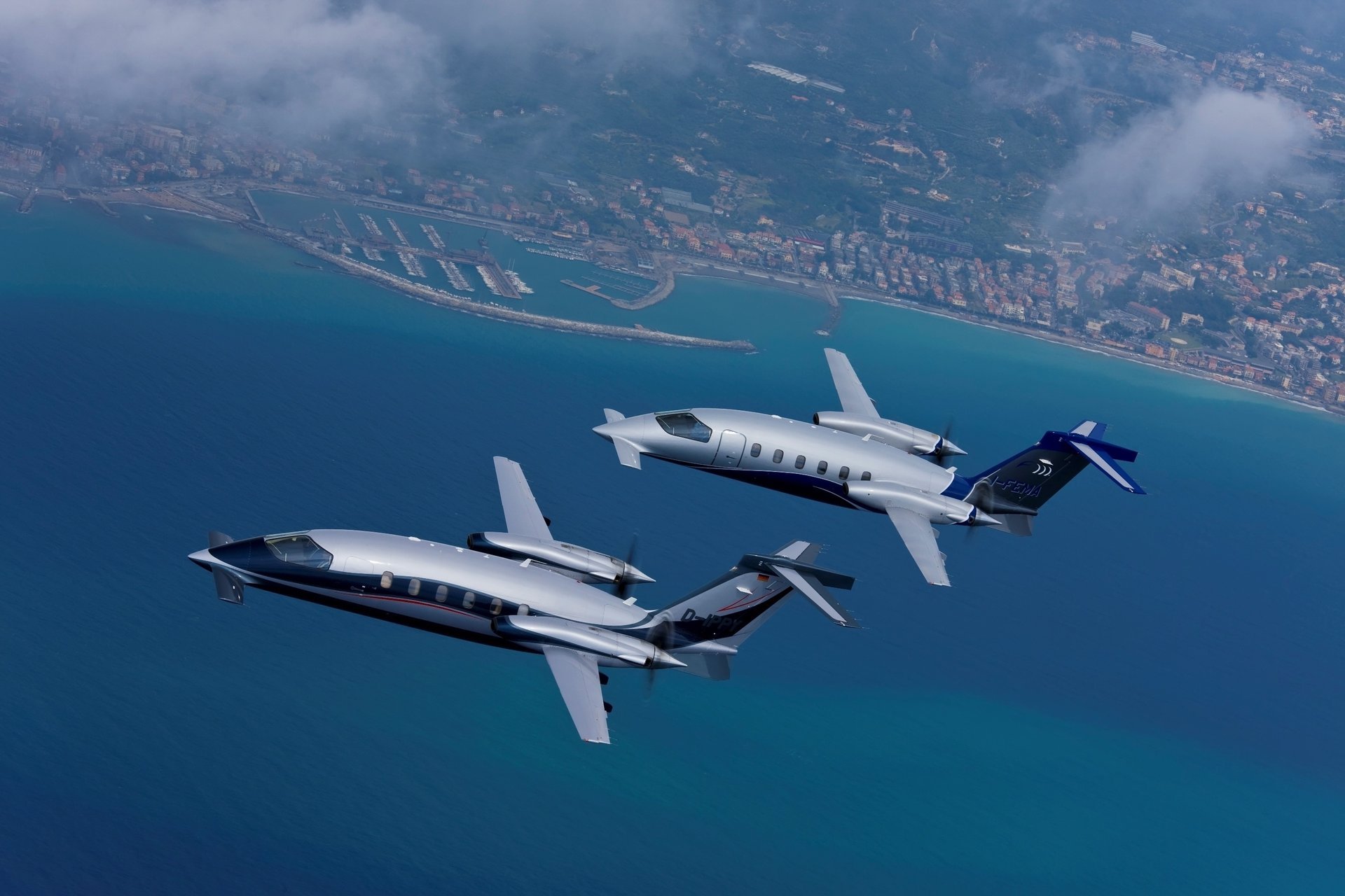 made in italy piaggio p-180 avanti ii business jet