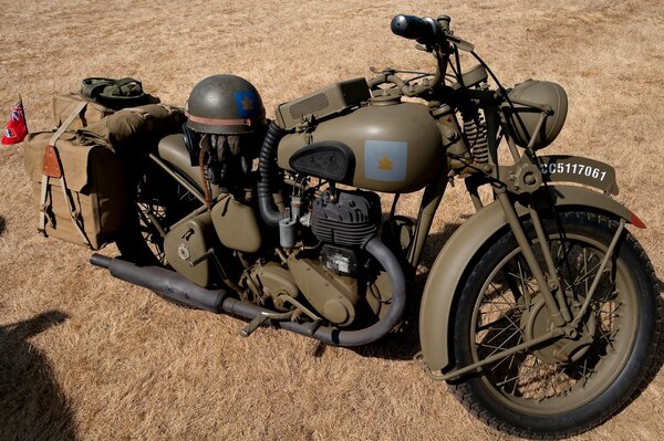 Moto Britannica della Seconda Guerra Mondiale BSA M20 vernice protettiva