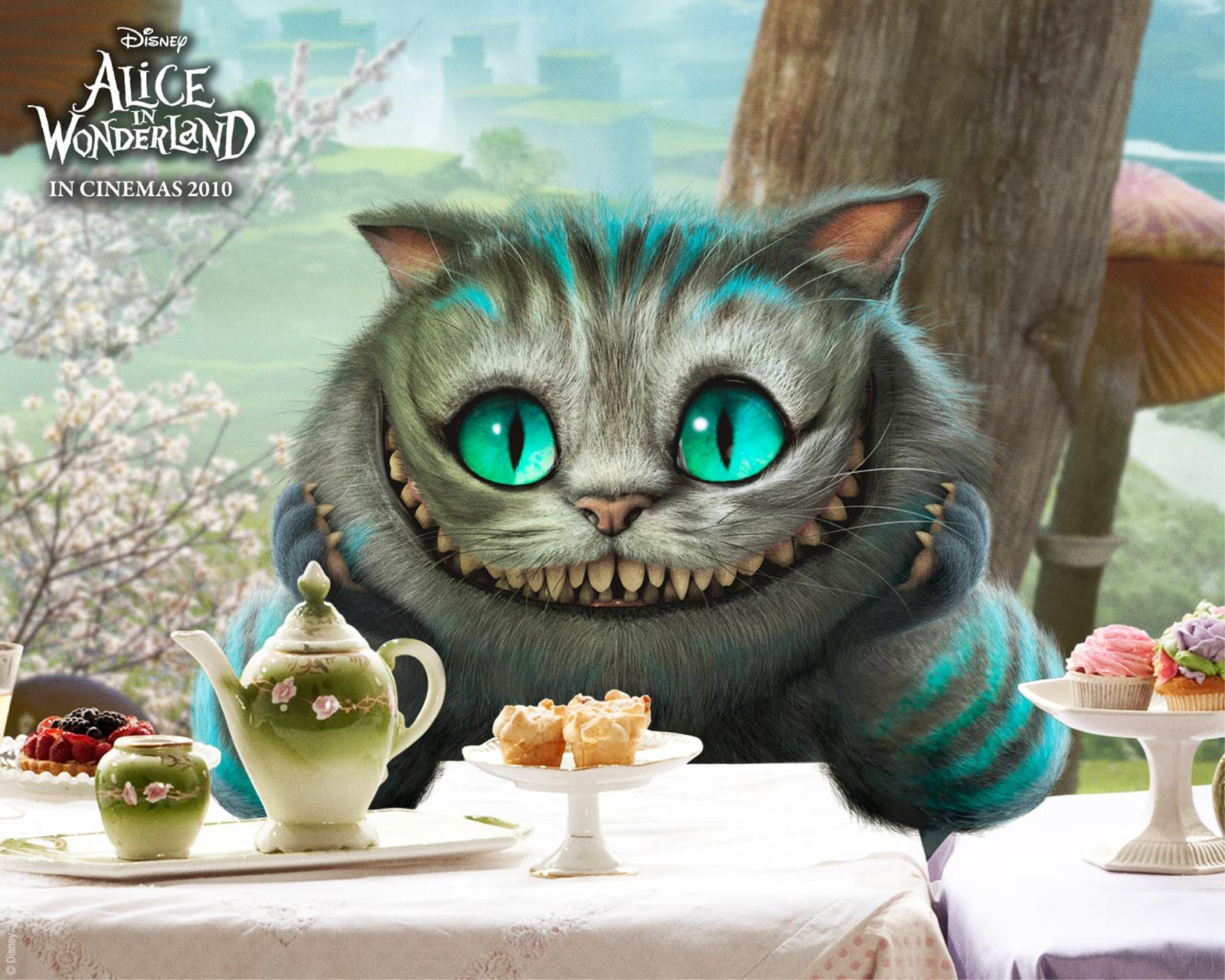 alice in wonderland cheshire cat eyes smile tableware porcelain painting