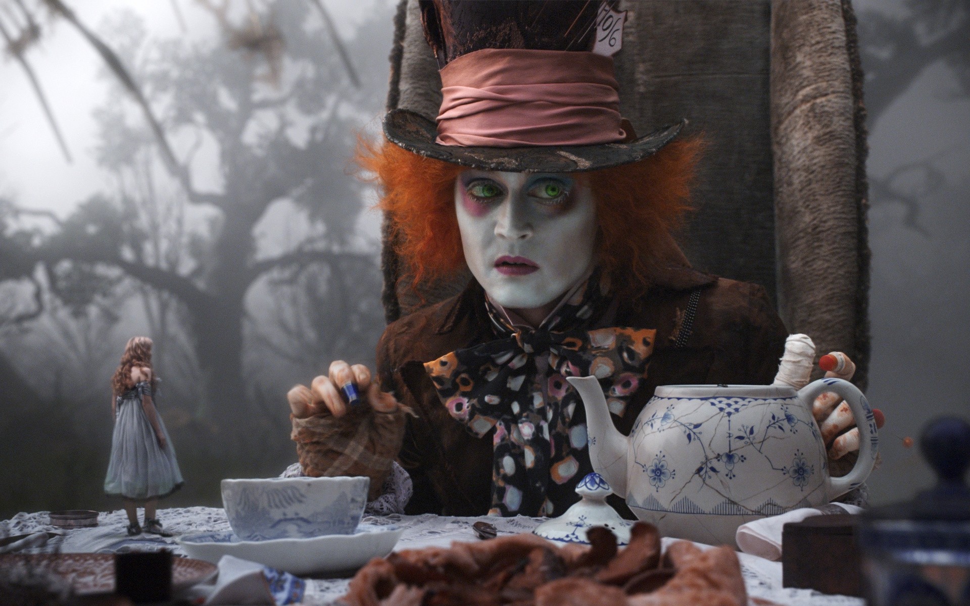 alice au pays des merveilles chapelier fou johnny depp