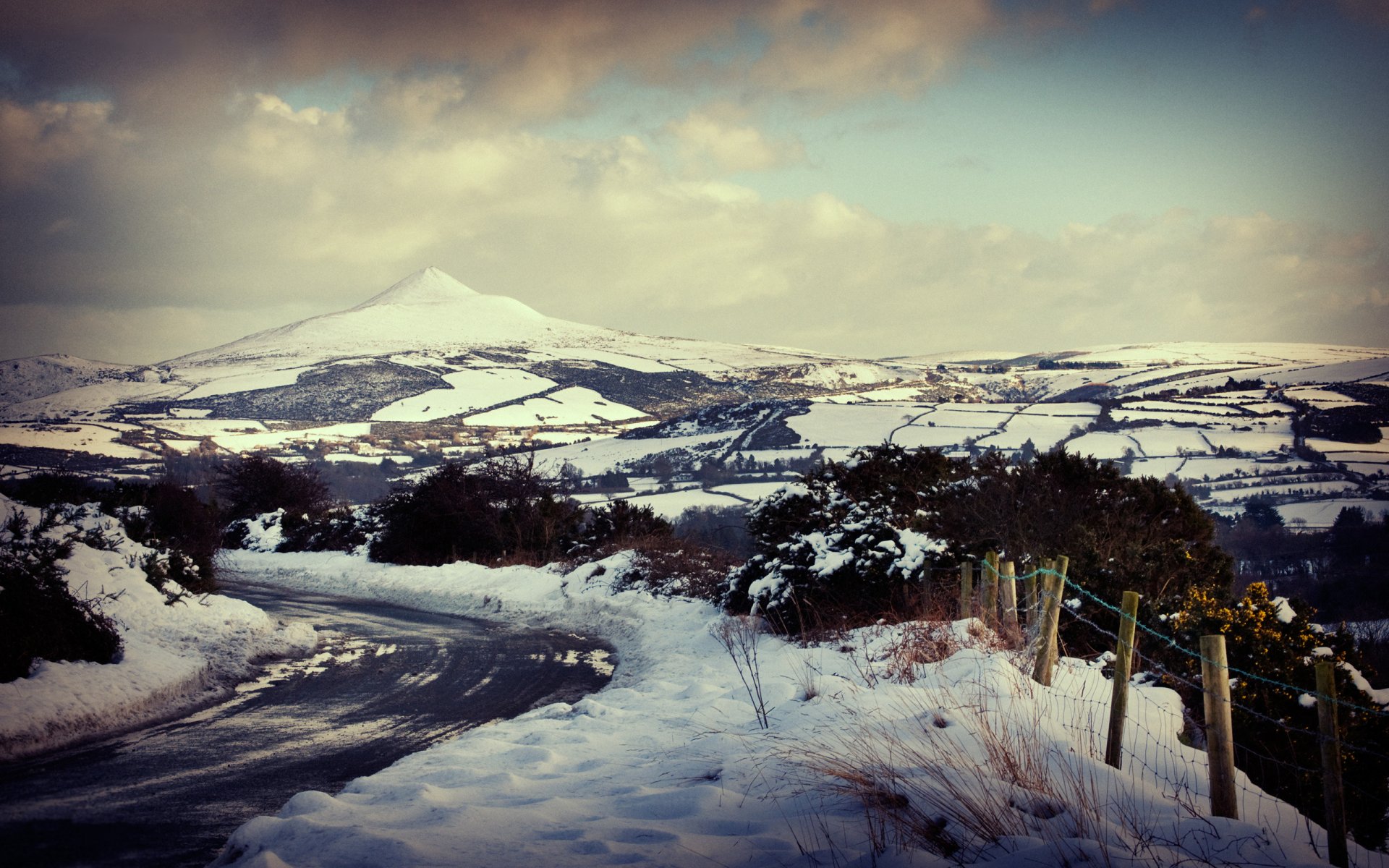 paysage ville route routes neige hiver montagnes