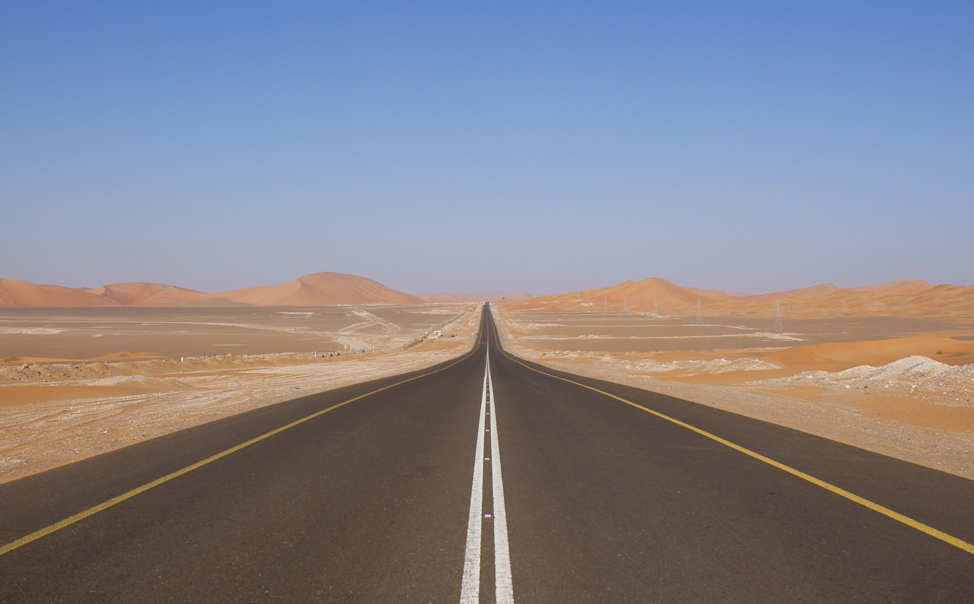 carretera pista foto desierto dunas barkhanes cielo