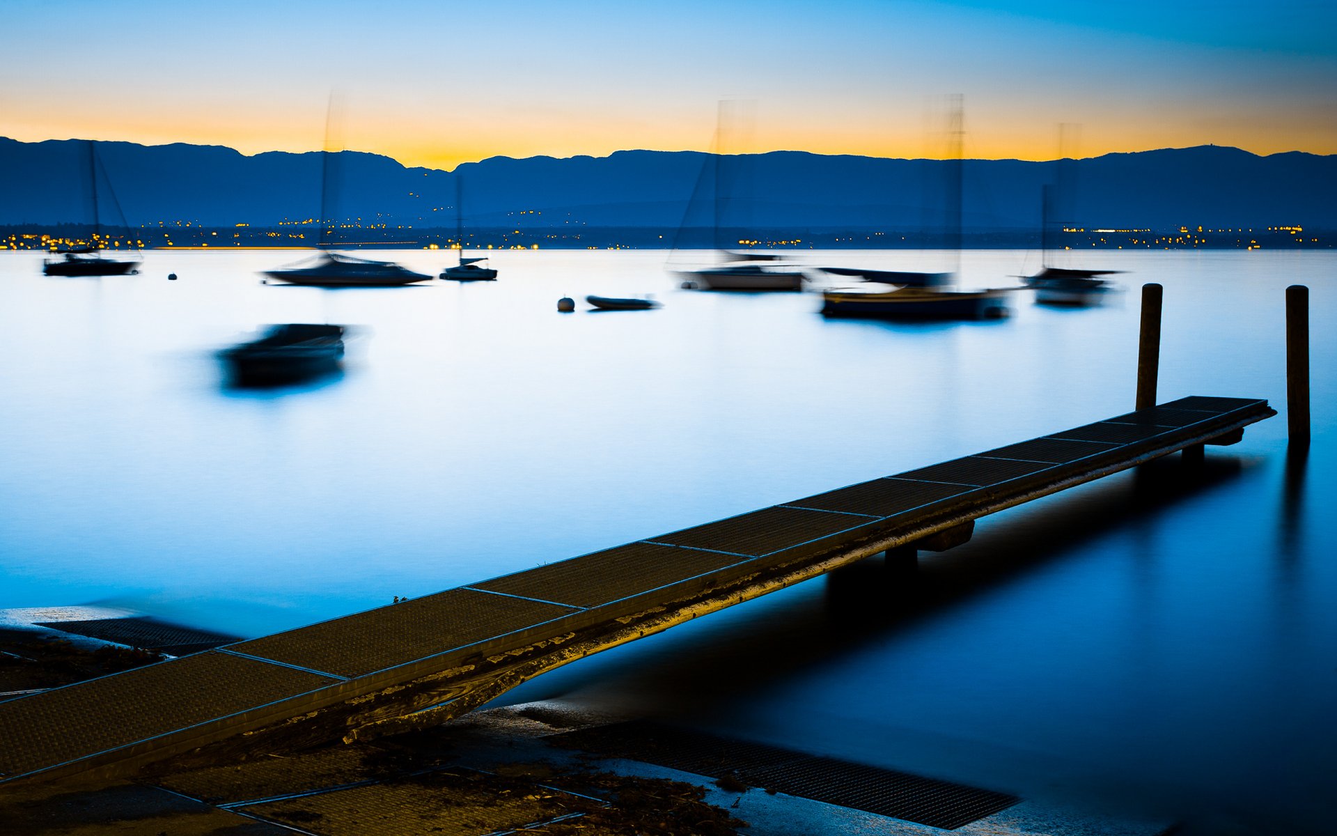 witzerland night boat