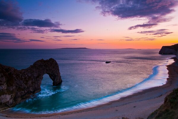 Puesta de sol en el océano