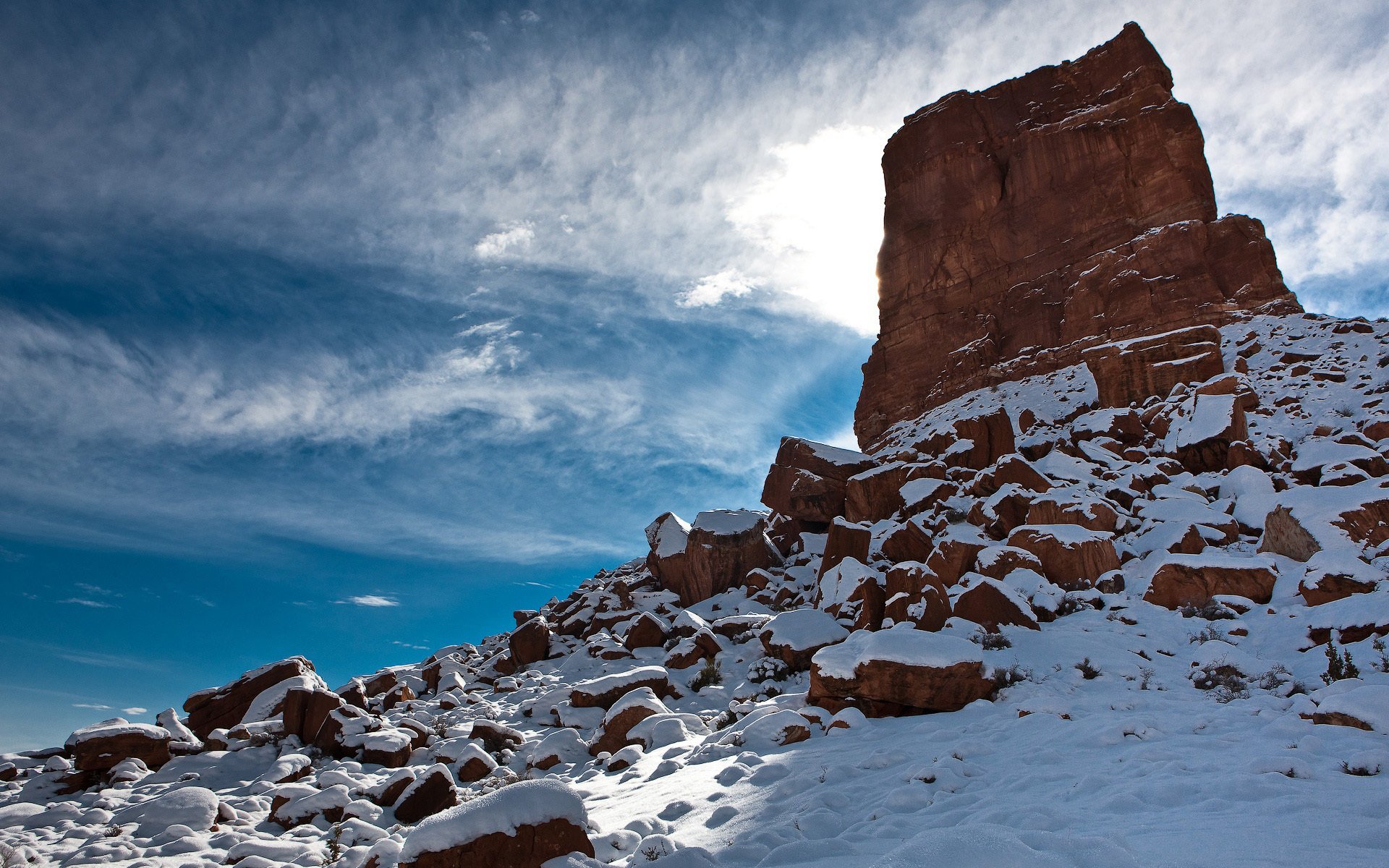 roccia discarica neve