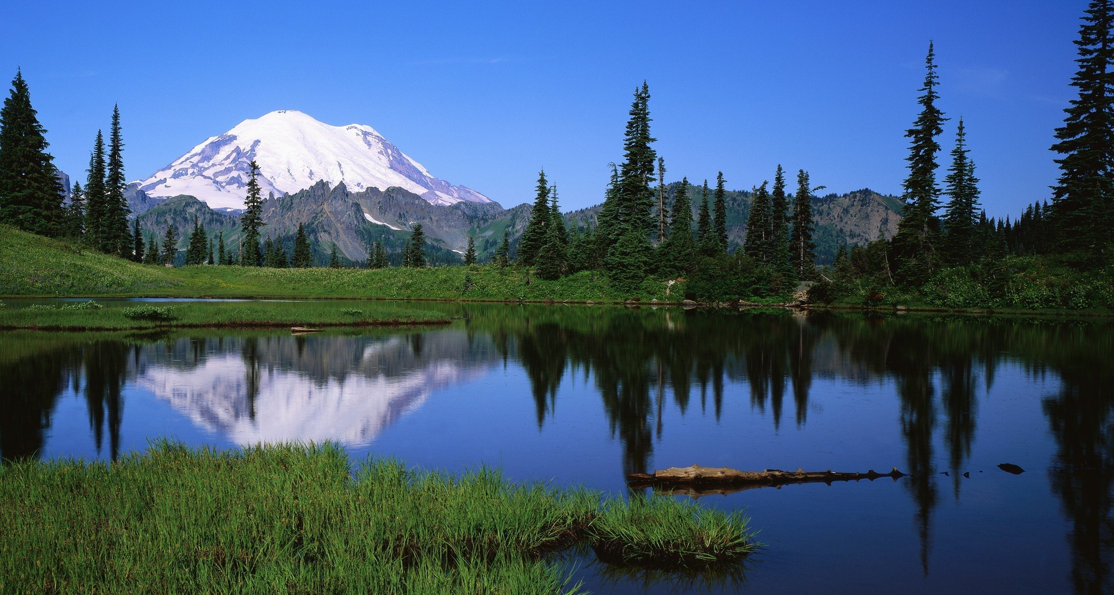 herbe nature paysage lac eau montagnes ciel nature