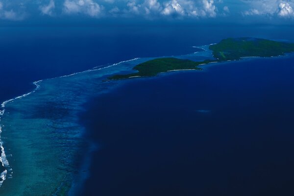 Океан омывающий карибские острова
