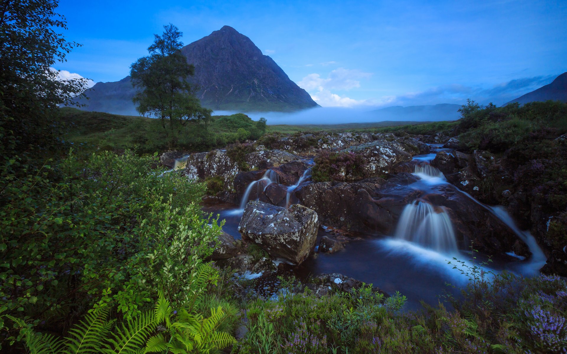 das erste licht schottland berg