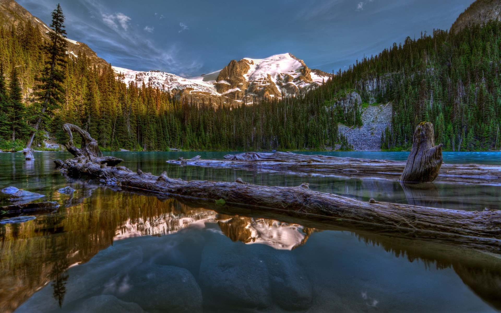 canadá montañas lago reflexión árboles
