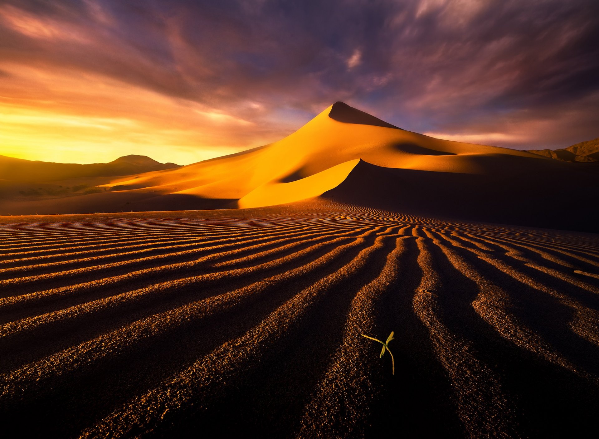 deserto barkhans dune sabbia cielo nuvole