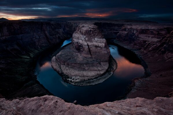 Landschaft aus dem US-Bundesstaat Newky von Arizona und den Bergen von Colorado