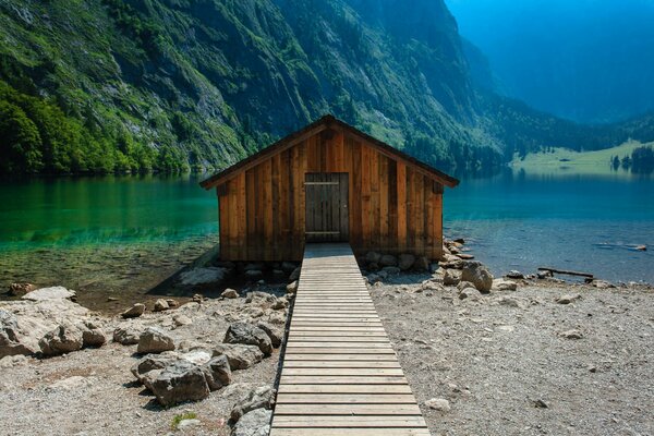 A small boat house on the lake