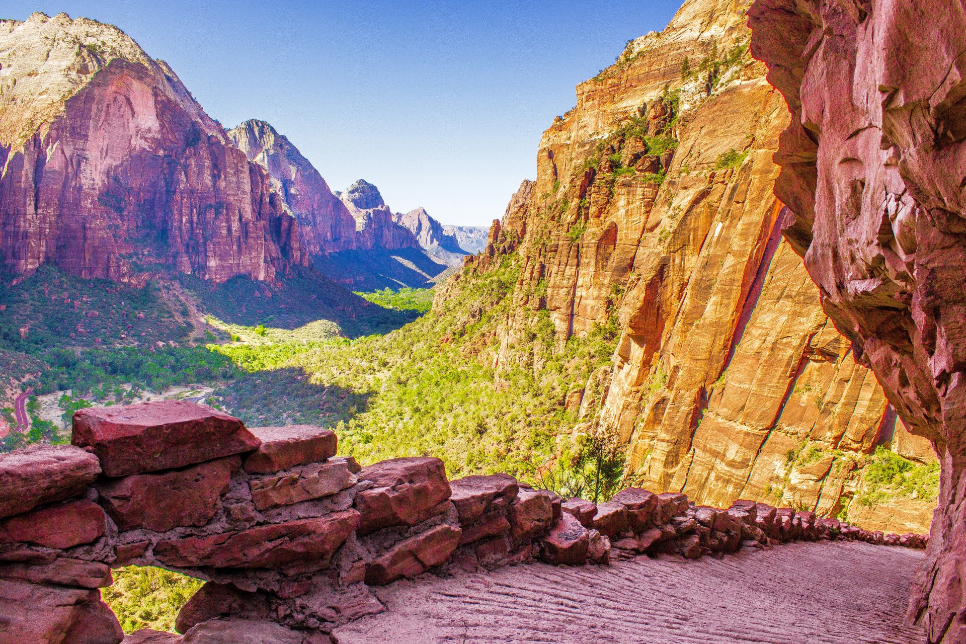 zion national park utah usa himmel berge sonnenuntergang farben steine stufen gehweg