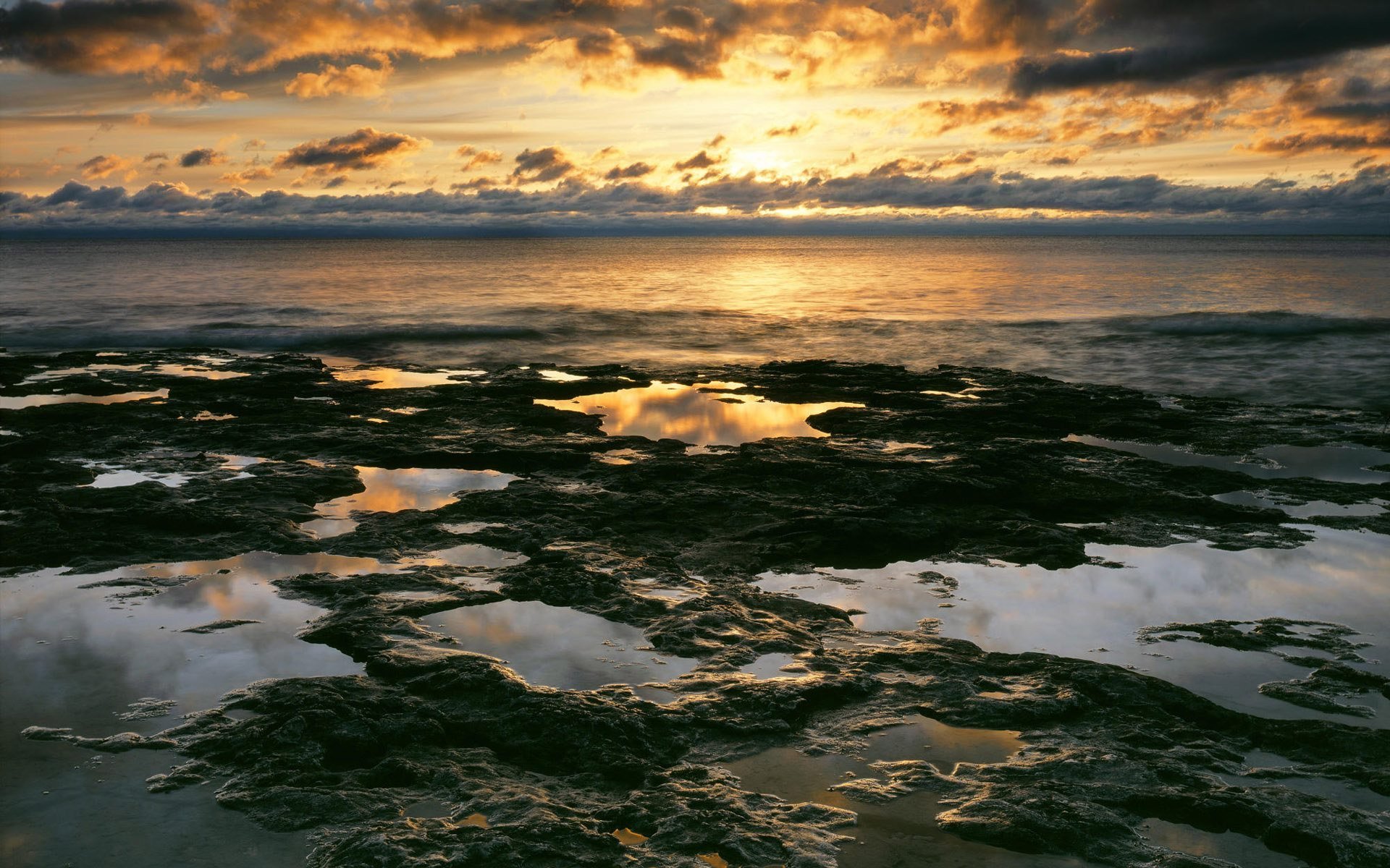 nature ciel nuages coucher de soleil eau côte mer