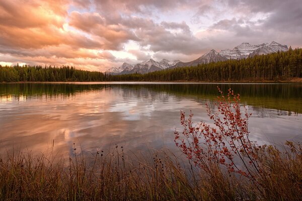 A trip to Canada , Karovo Lake