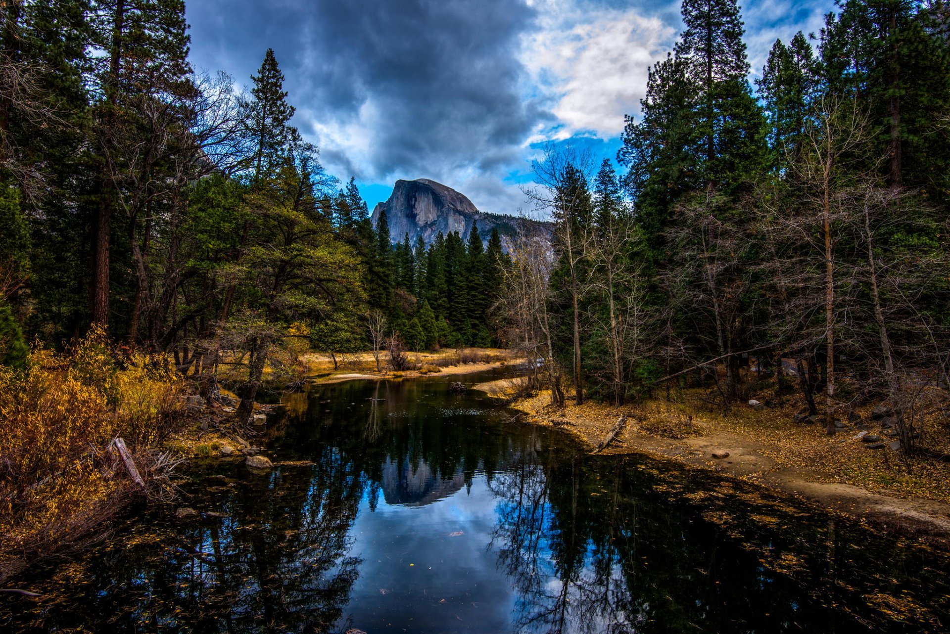 berg fluss herbst wald natur