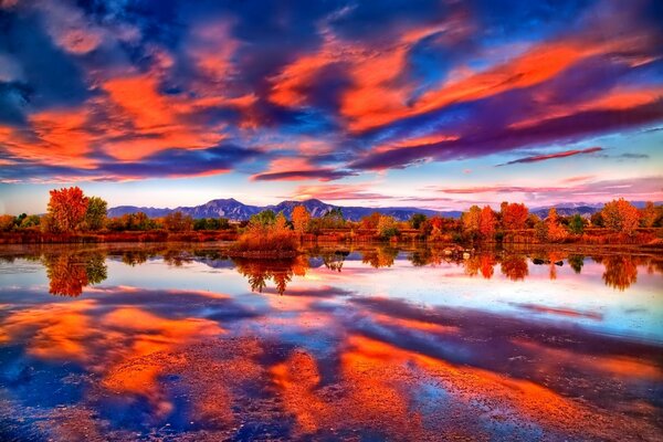 The play of autumn colors and clouds