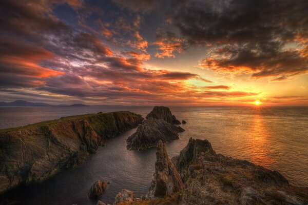 Sunset on the sea horizon in Ireland