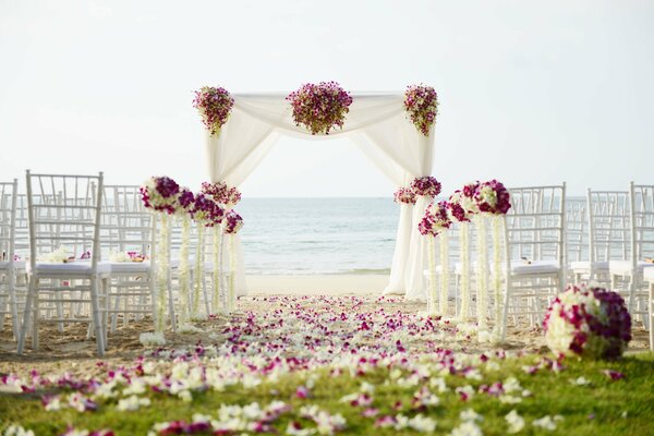 Diseño de la boda en la playa de arena