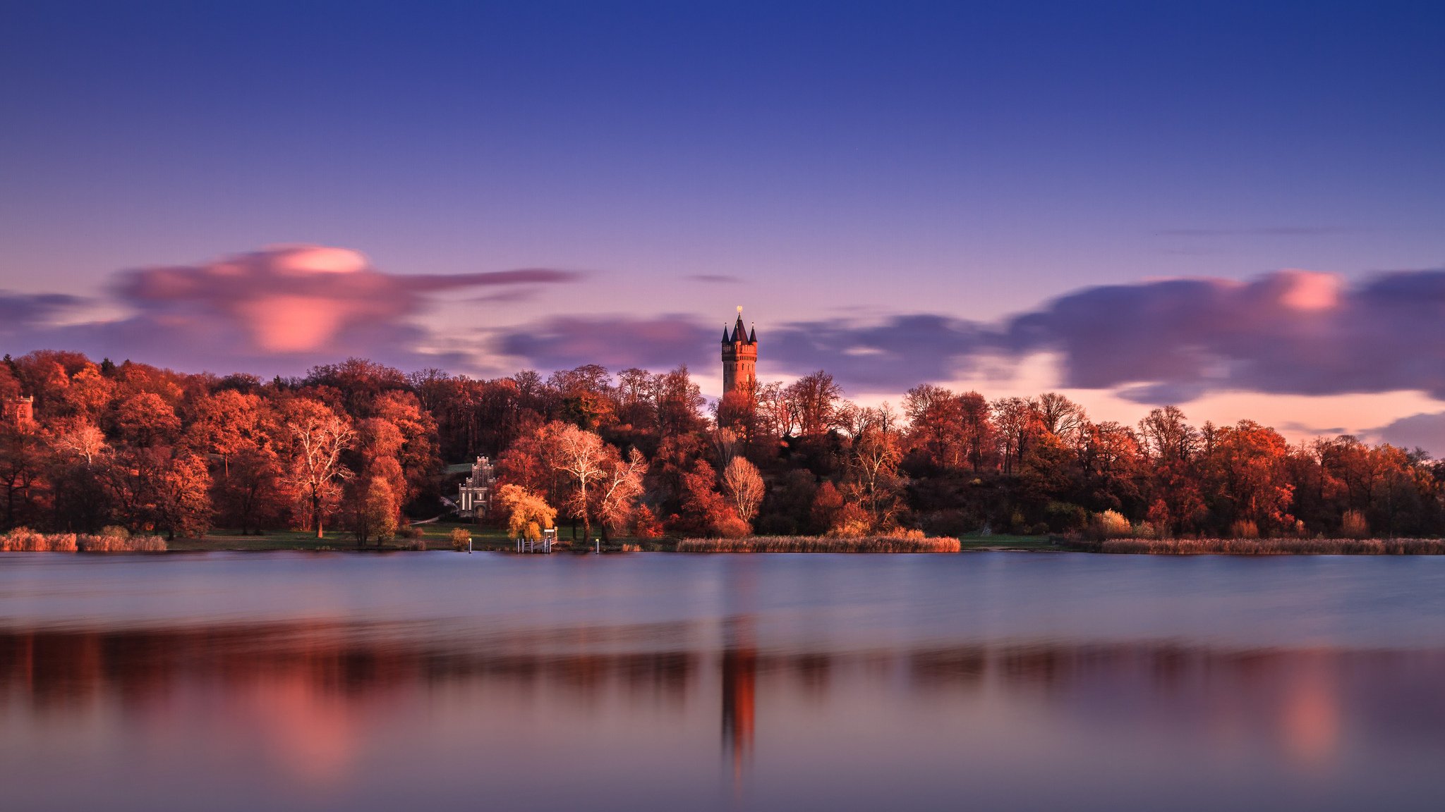 germania potsdam parco alberi fiume cielo nuvole riflessione