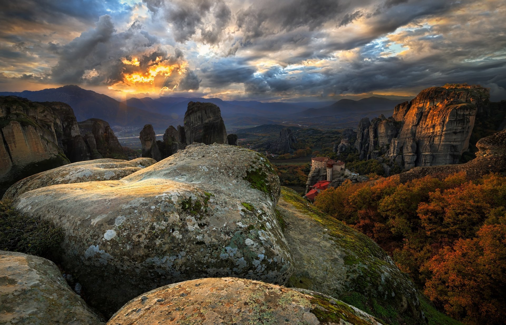 meteory grecja klasztor światowe dziedzictwo unesco