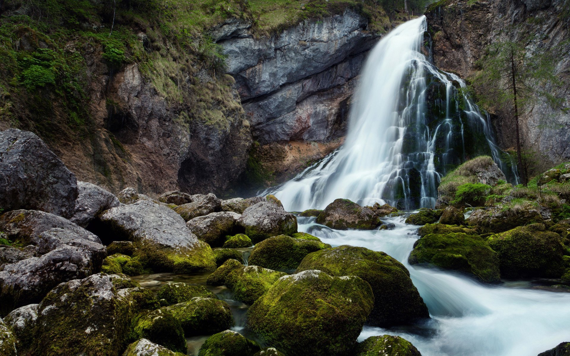 cascade pierres