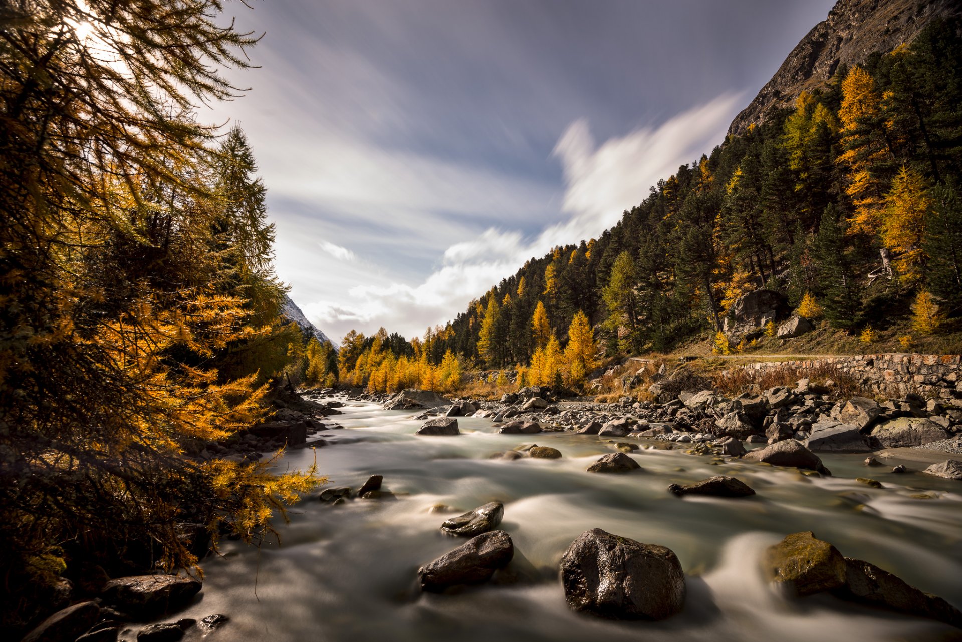 val roseg vicino pontresina svizzera val roseg autunno