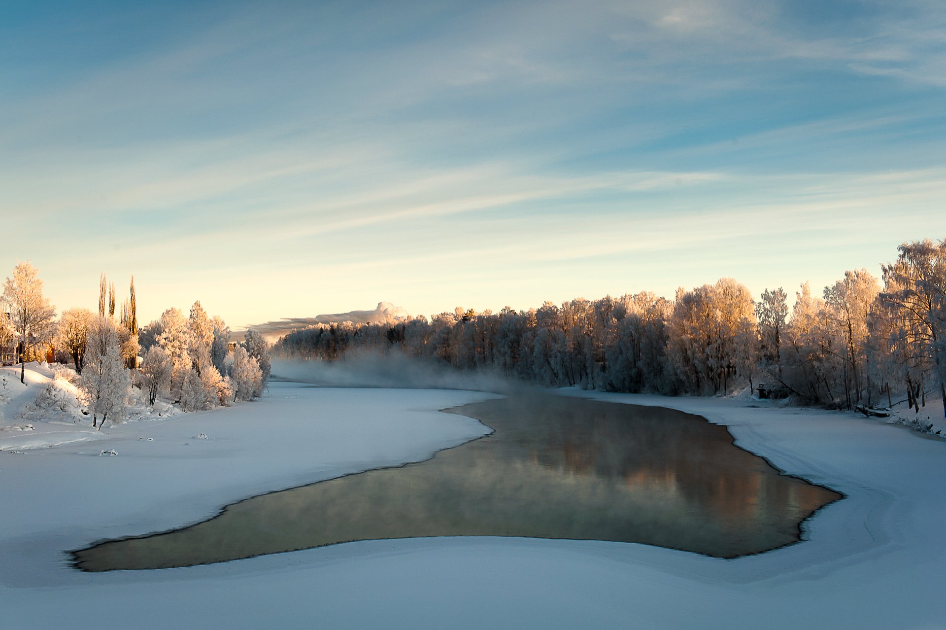 winter schnee fluss wasser eis bäume dunst nebel