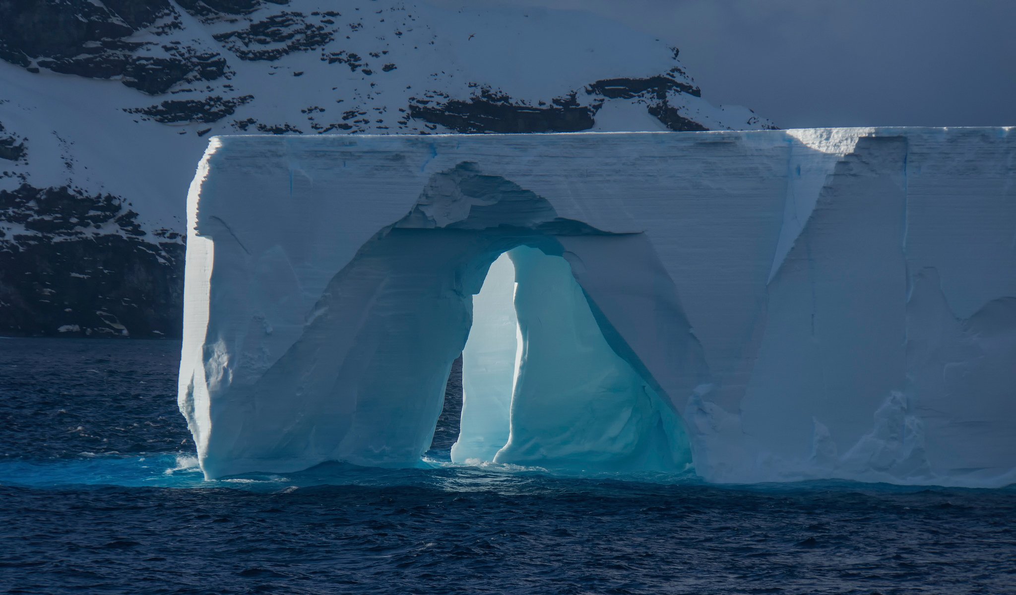 iceberg arc antarctique