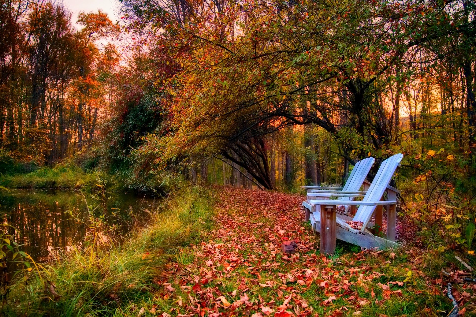 natur himmel wolken fluss wasser wald park bäume blätter bunt herbst herbst farben zu fuß berge