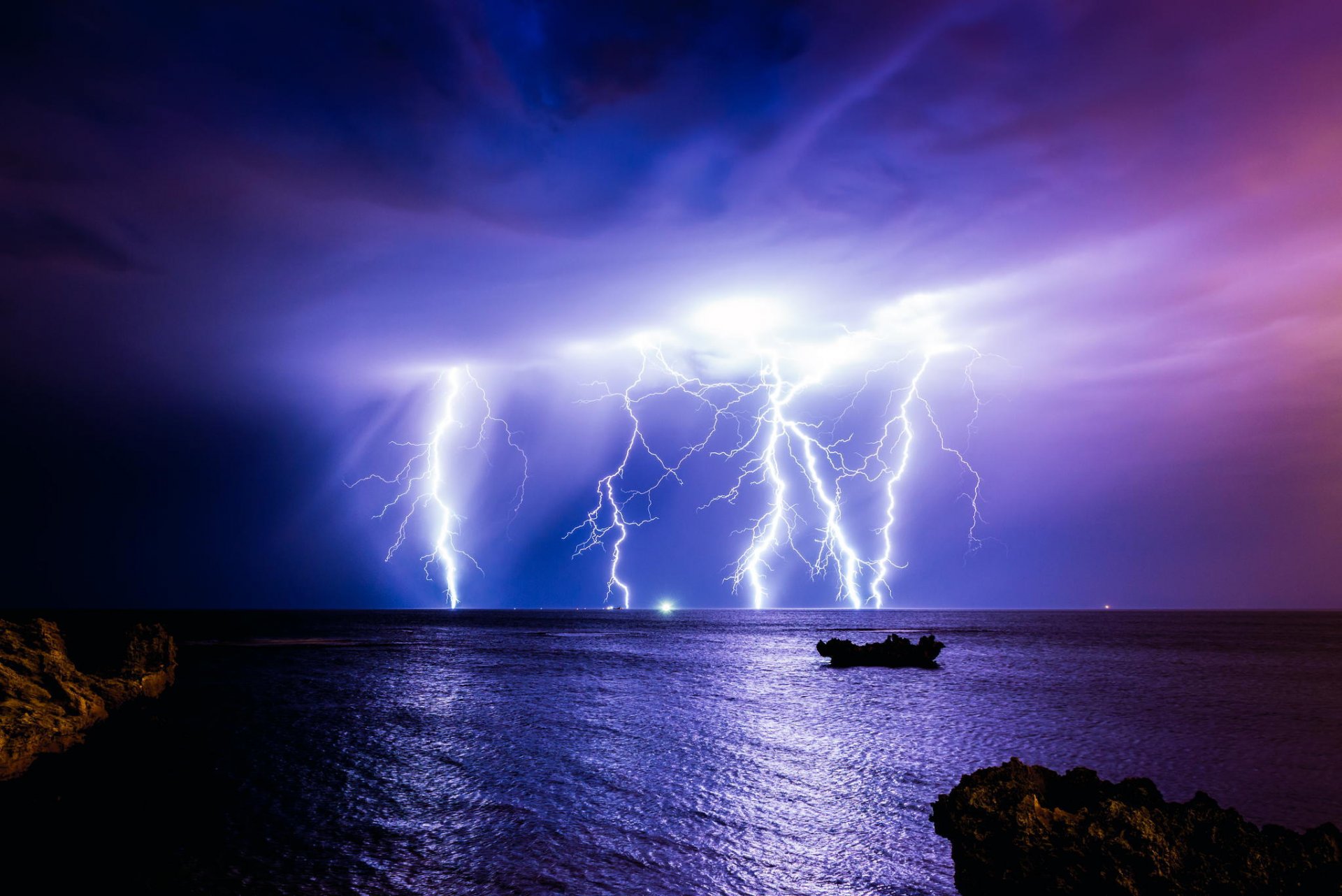 australia ocean the storm lightning storm night clouds nature