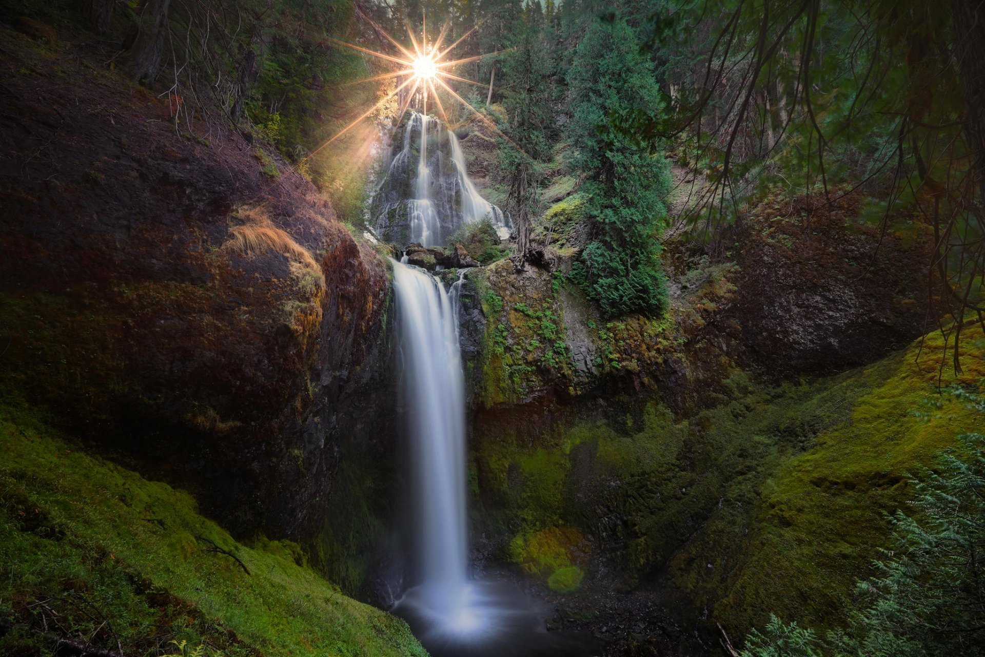 falls creek falls falls creek gifford pinchot national forest carson washington usa forest waterfall sun nature