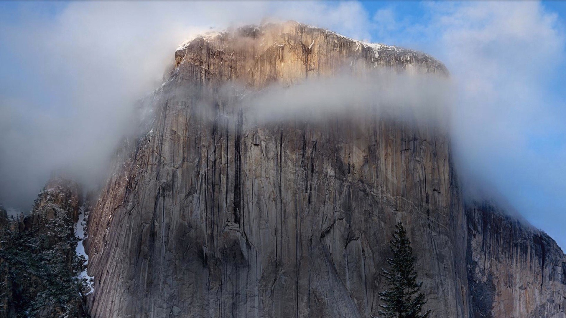 yosemite mela mac montagna nebbia