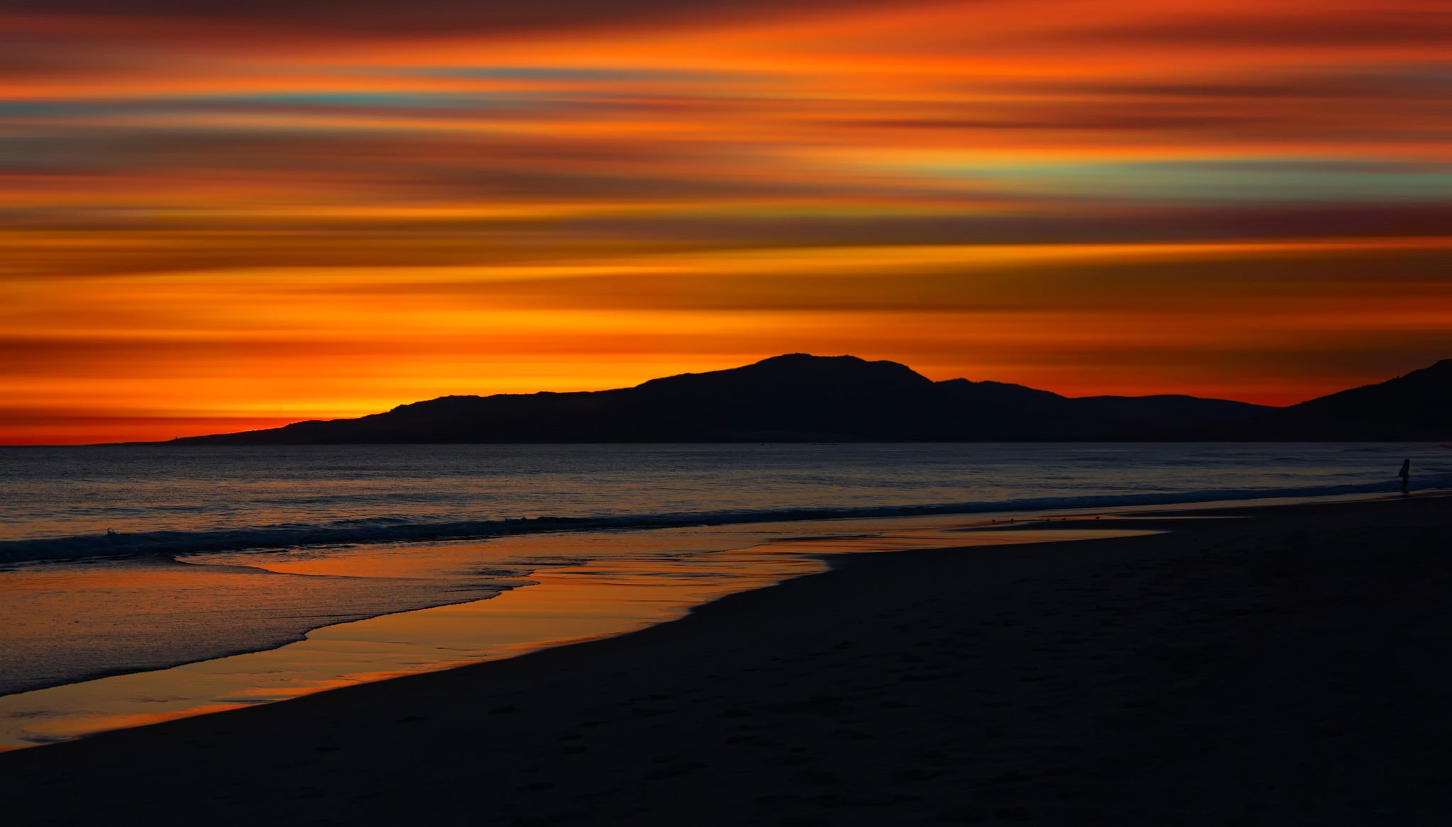 ruhe sonnenuntergang am strand tarifa andalusien