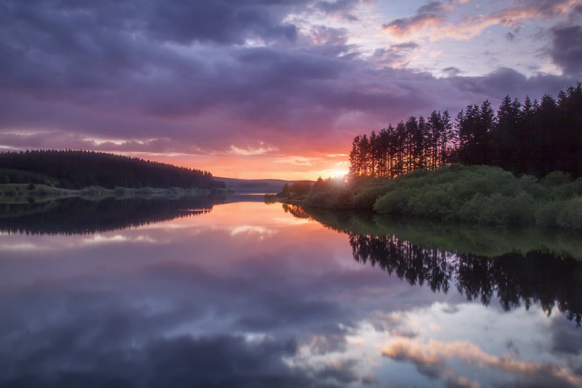 great britain wales reservoir water surface shore forest trees evening sunset sky clouds clouds reflection