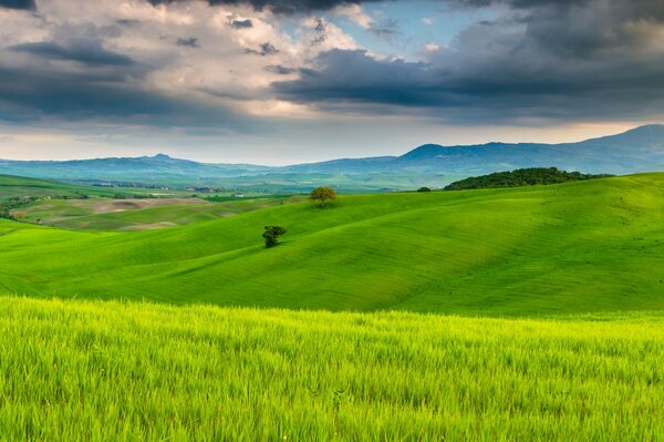 En Italie, la nature est très belle, surtout une demi-heure