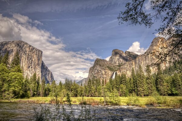 Vallée de Yosemite dans l état américain de Californie