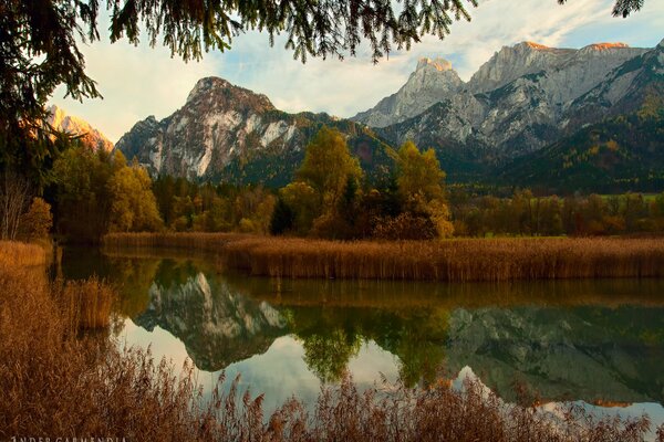 Herbst. Der Charme der Berglandschaft