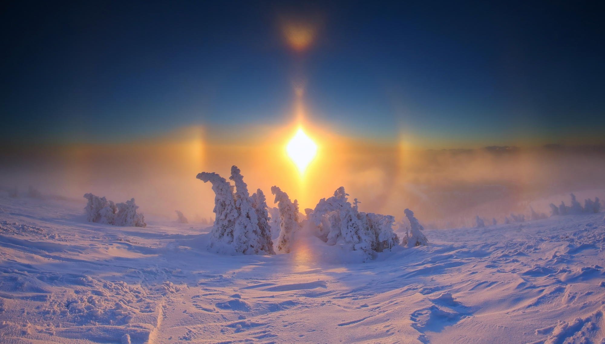 gel et le soleil le jour merveilleux