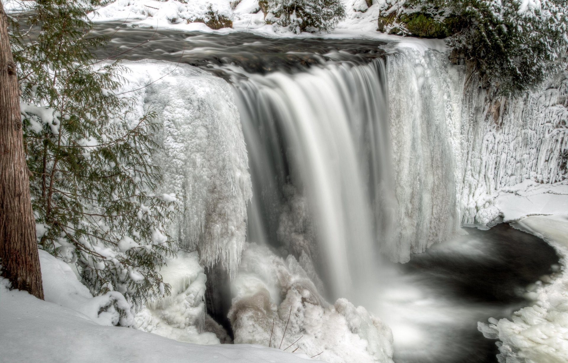 waterfall winter feed snow river