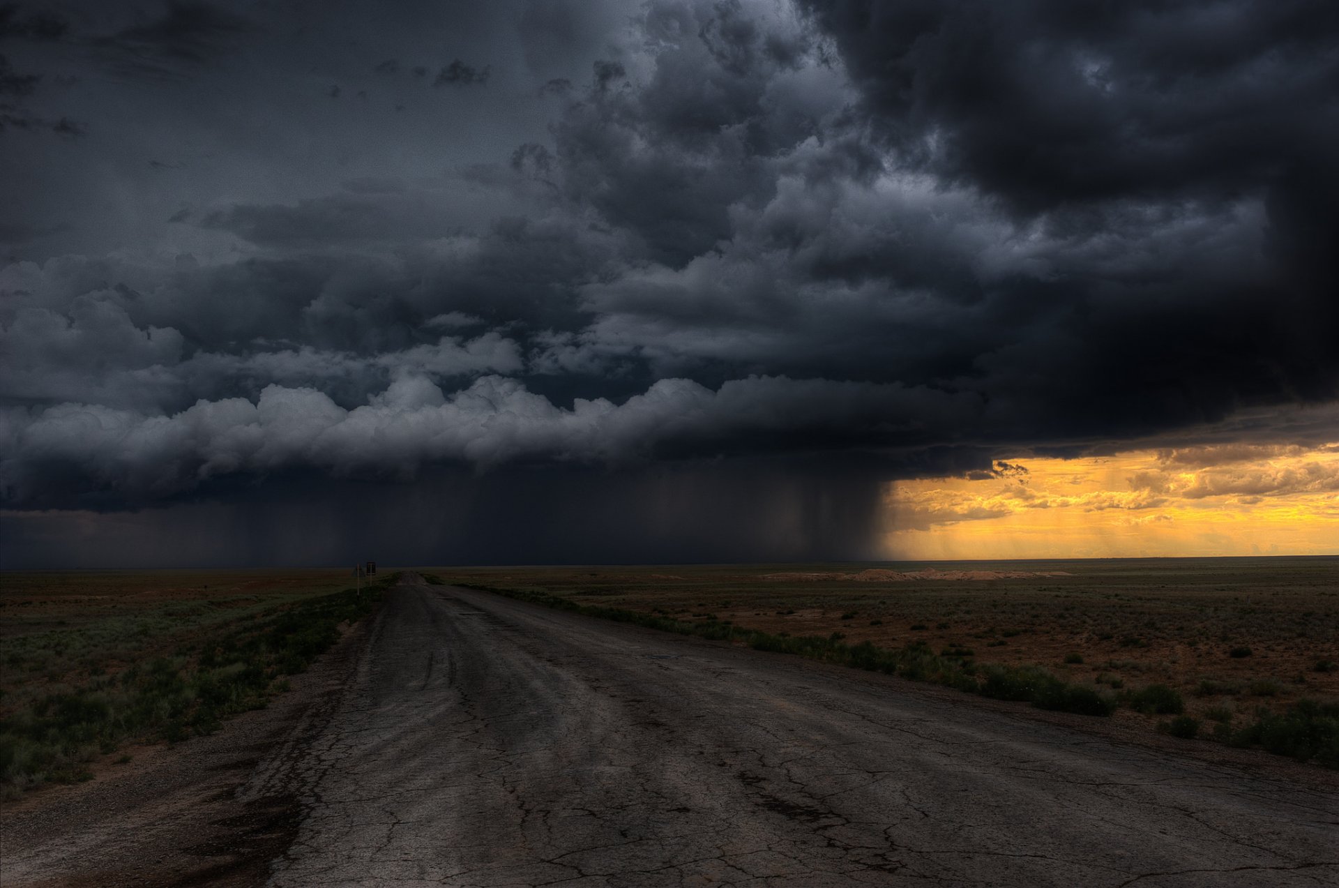 camino campo nubes