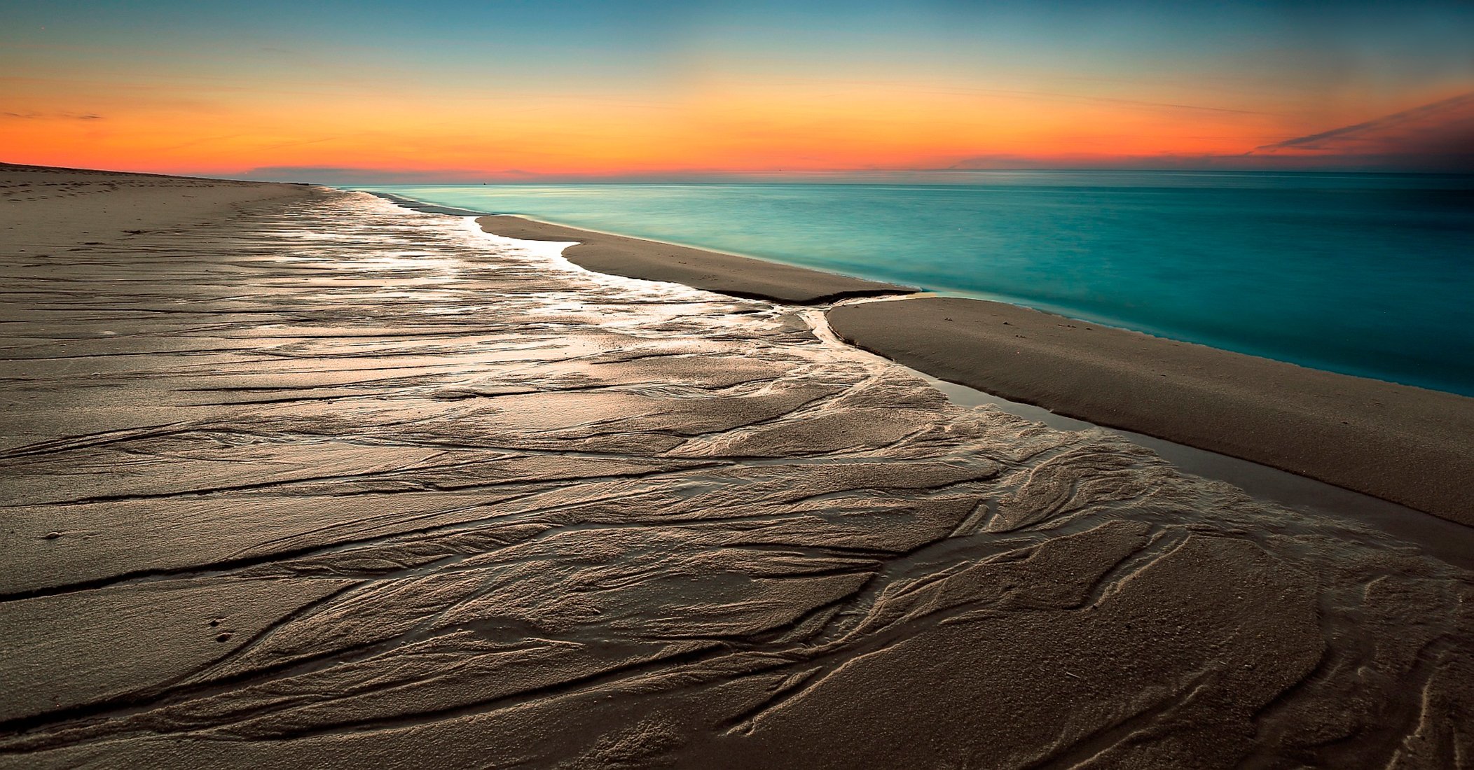 plage sable ciel horizon