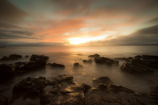 Fondos de pantalla de gran formato de puesta de sol en el mar