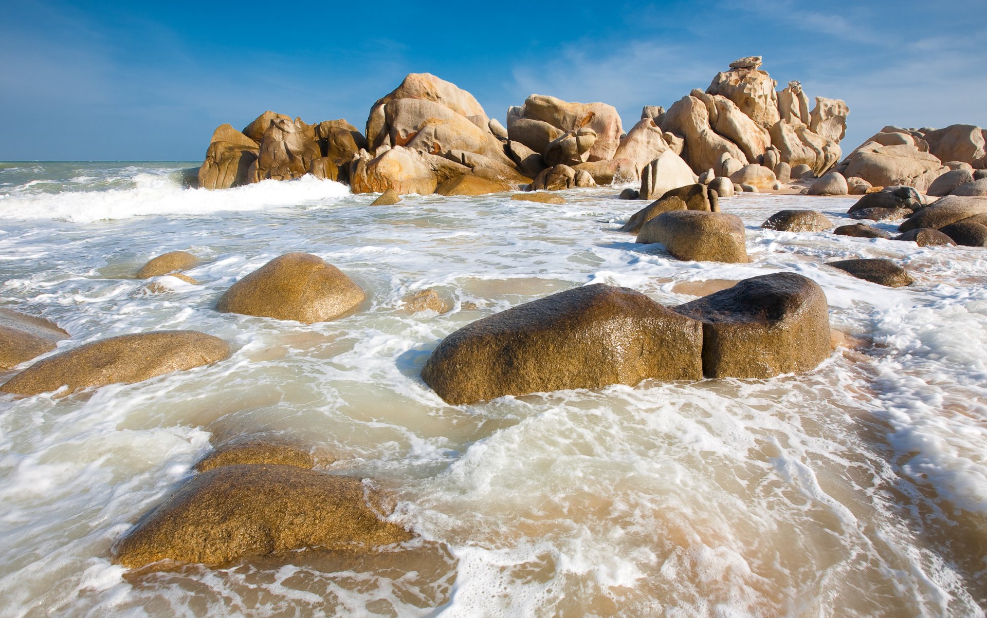 piedras mar ola