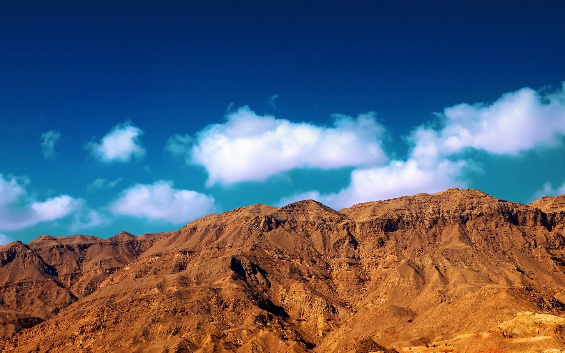 ataqa mountain by the red sea egypt